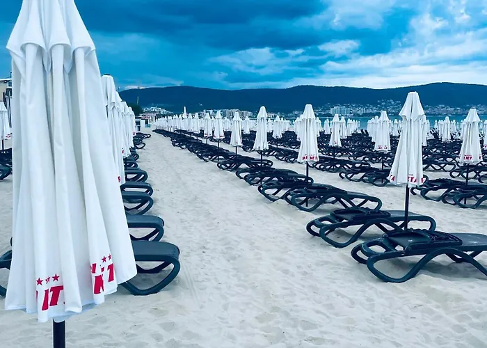 Rose Garden 10 * Slantchev Briag