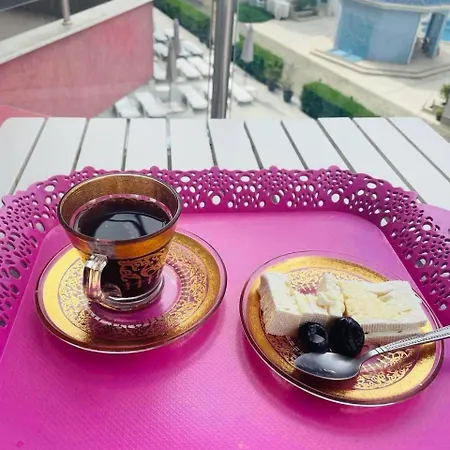 Rose Garden Apartment 10 * ساني بيتش