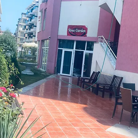 公寓 Rose Garden 10