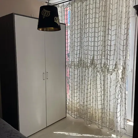 Rose Garden Apartment 10 * ساني بيتش